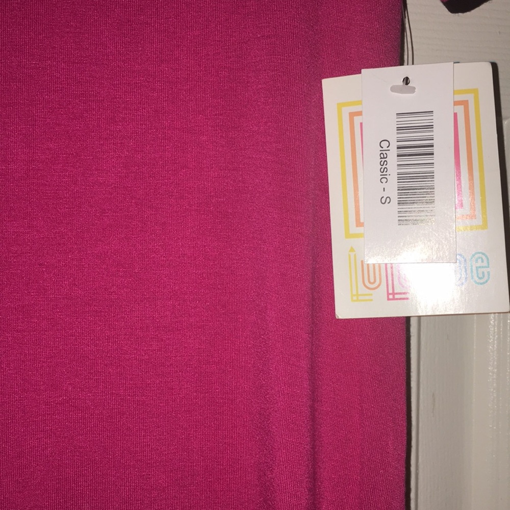 Small Classic Tee - Picture 3 of 3